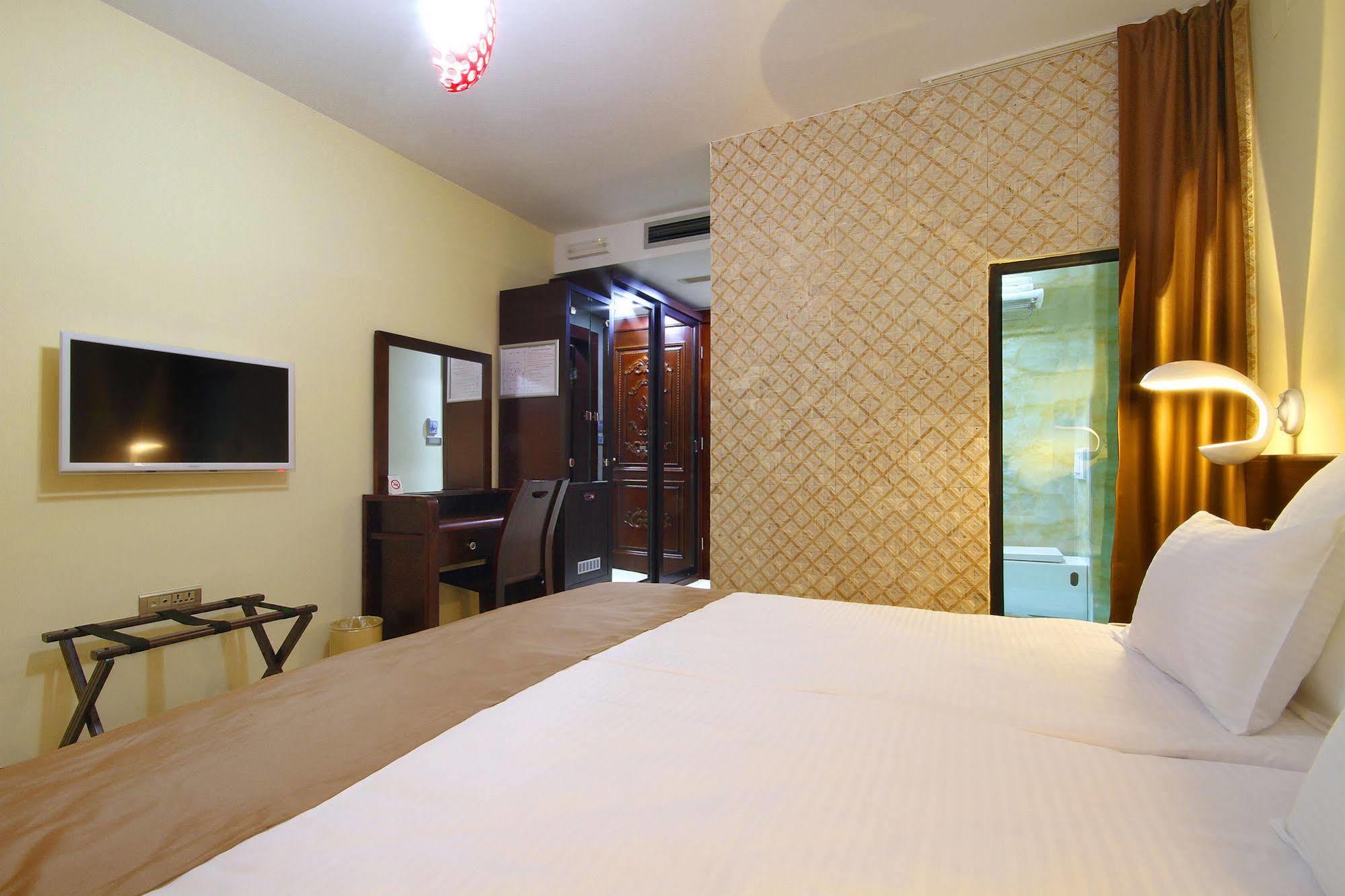 Premier Hotell Budva
