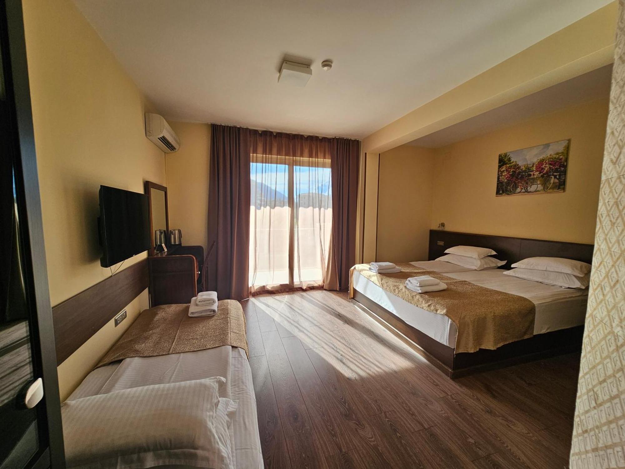 Premier 4* Budva