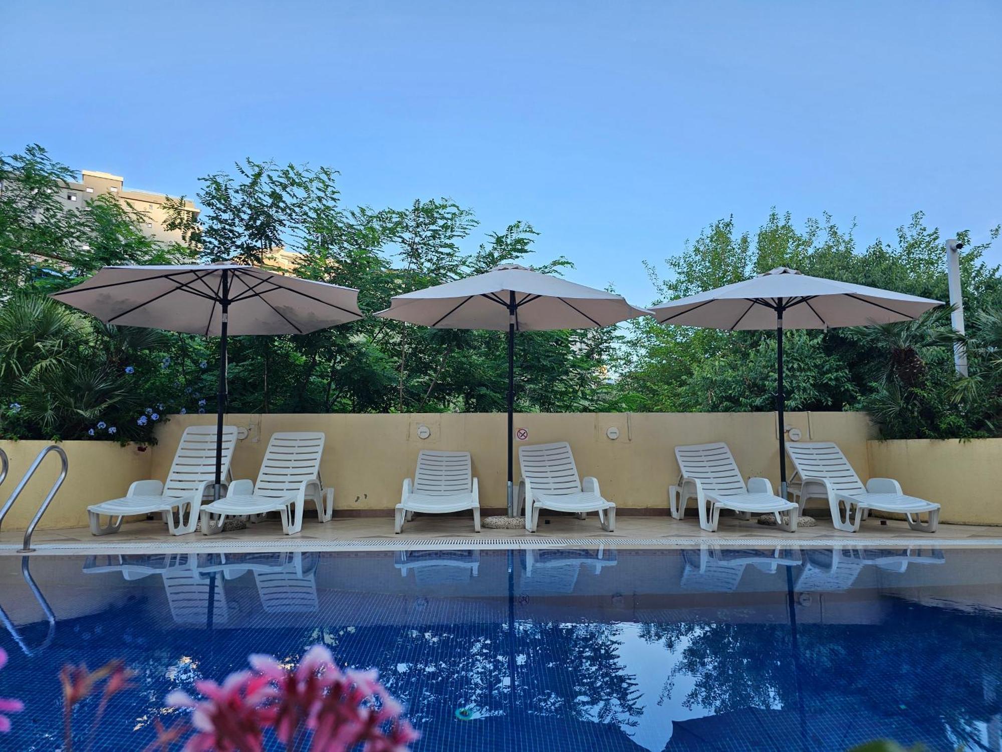 Premier Hotel 4*